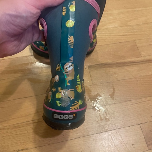 Toddler Neo Classic Insulated Bogs - Picture 3 of 3